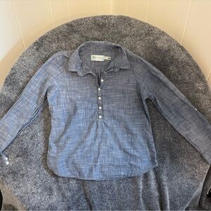Aventura Organic Cotton Blue button down chambray top